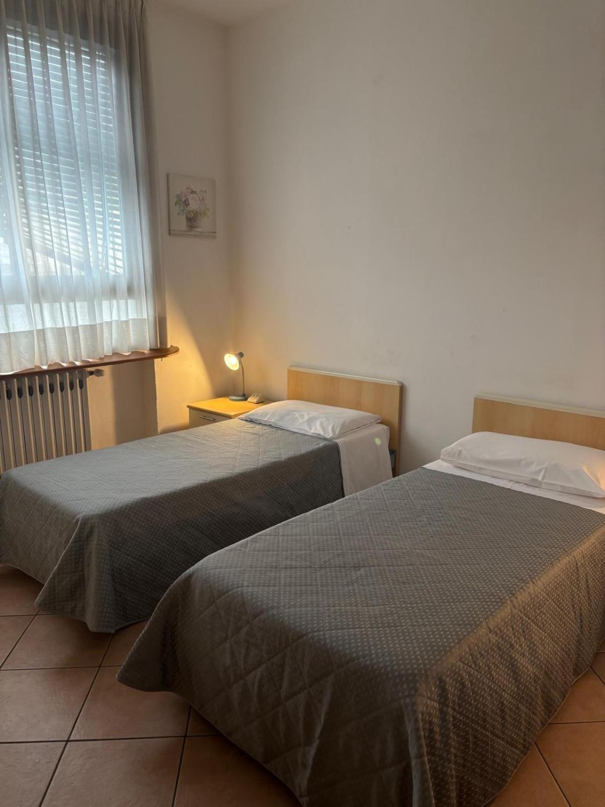 Hotel Girasole House à Florence Chambre photo